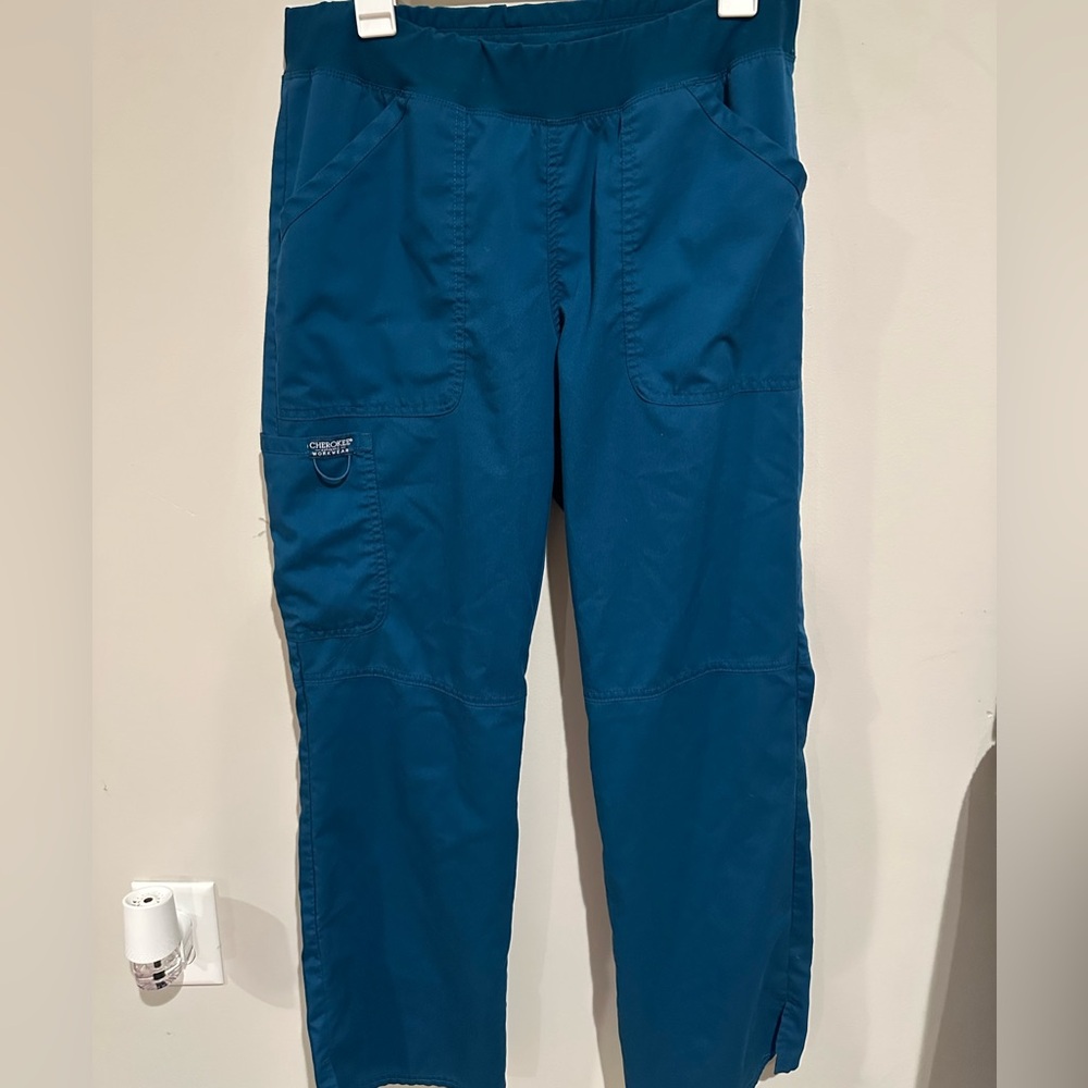 Cherokee Women’s Scrub Pants - Medium